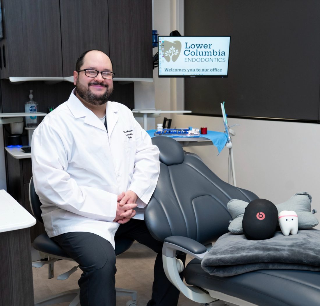 Dr. Andrew Steidley in a Lower Columbia Endodontics treatment room